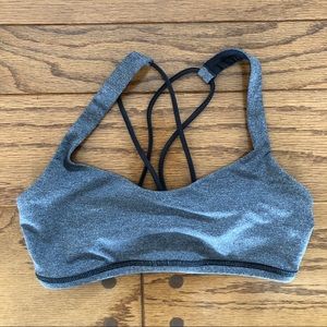 Lululemon Free to Be Bra